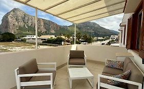 Yucca Apartment